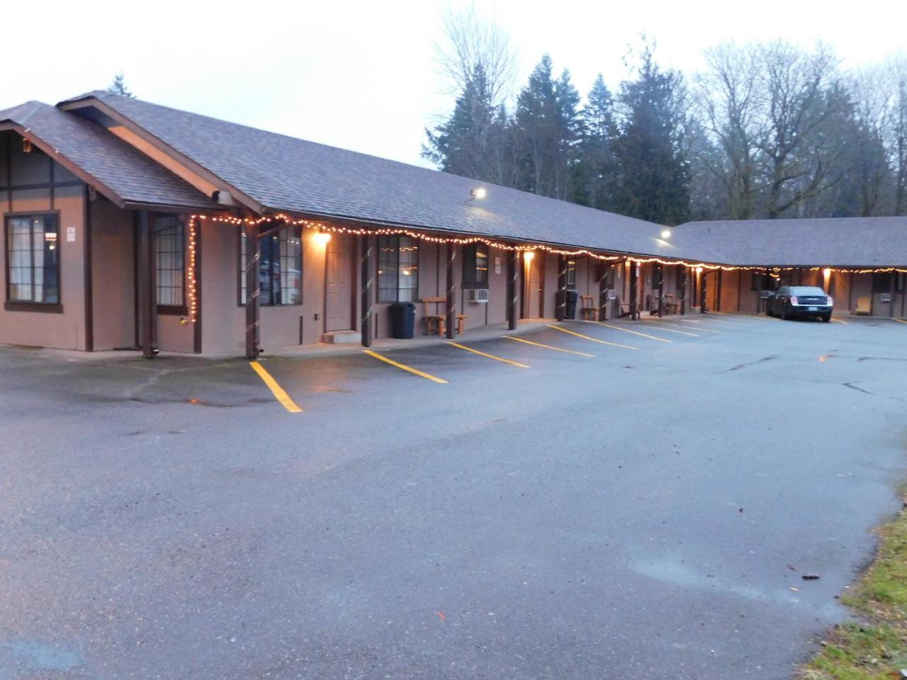 Packwood Inn Exterior photo